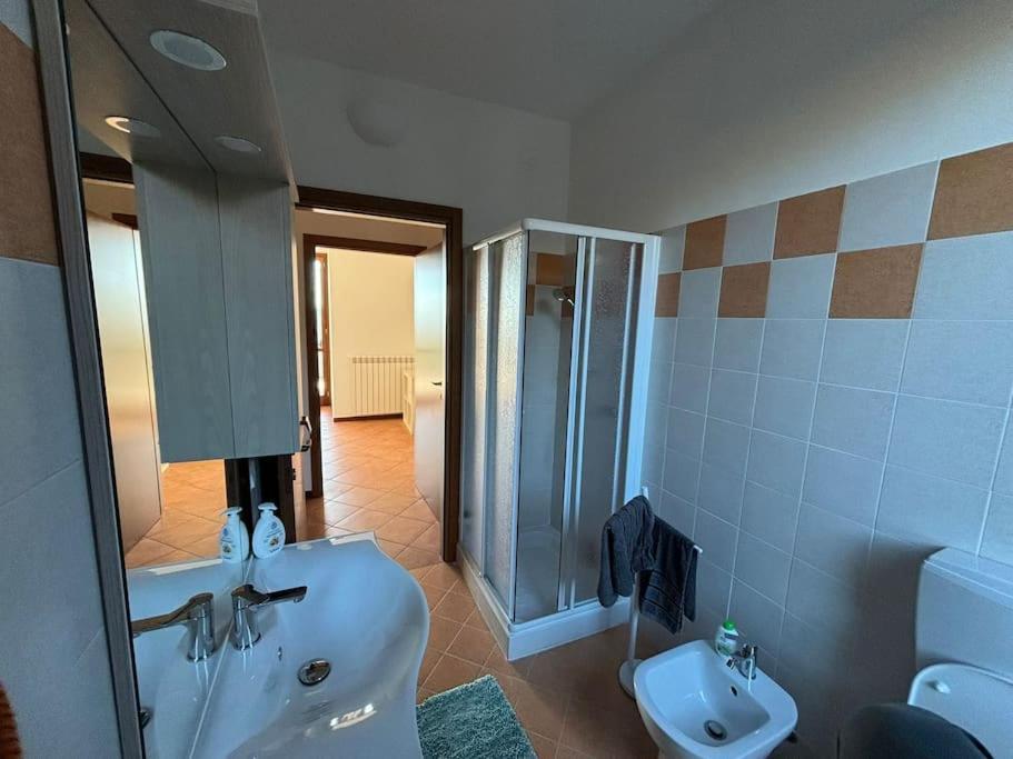 Apartamento Casa Al Poggio Castana  Exterior foto